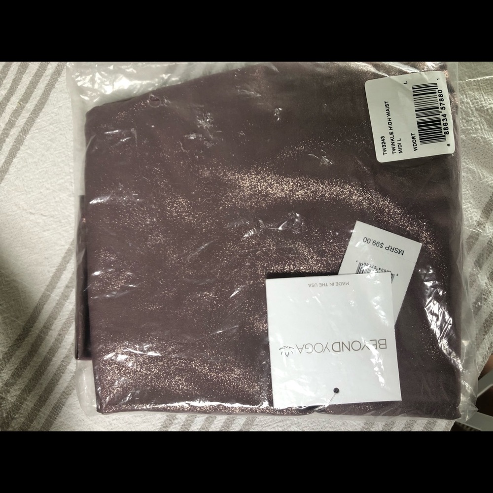 Beyond Yoga Twinkle High Waist Leggings - Picture 3 of 4
